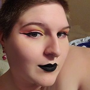 Meet your Posher, Meara